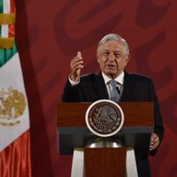Los machistas son los conservadores; que no se disfracen de feministas: AMLO