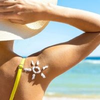 Trucos y técnicas para obtener un bronceado perfecto y que no dañe la piel