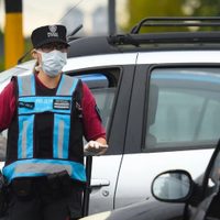 ¡Vergonzoso! Detuvieron a unas 10.000 personas desde que comenzó la cuarentena obligatoria