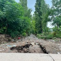 Tras las tormentas, vecinos de Luján aseguran que una calle quedó intransitable