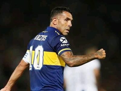 Todos los detalles de la renovación de Carlos Tévez en Boca, y en qué cedió Riquelme