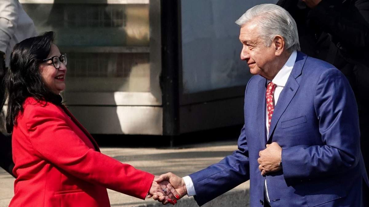 López Obrador saludó a Norma Piña el pasado 9 de febrero antes de la ceremonia de la Marcha de la Lealtad