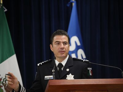 En audiencia inicial, FGR formaliza imputación por tortura contra Cárdenas Palomino
