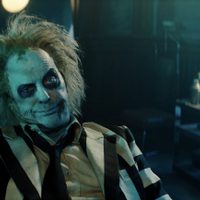 "Beetlejuice" sigue asombrando en su segundo fin de semana en taquilla