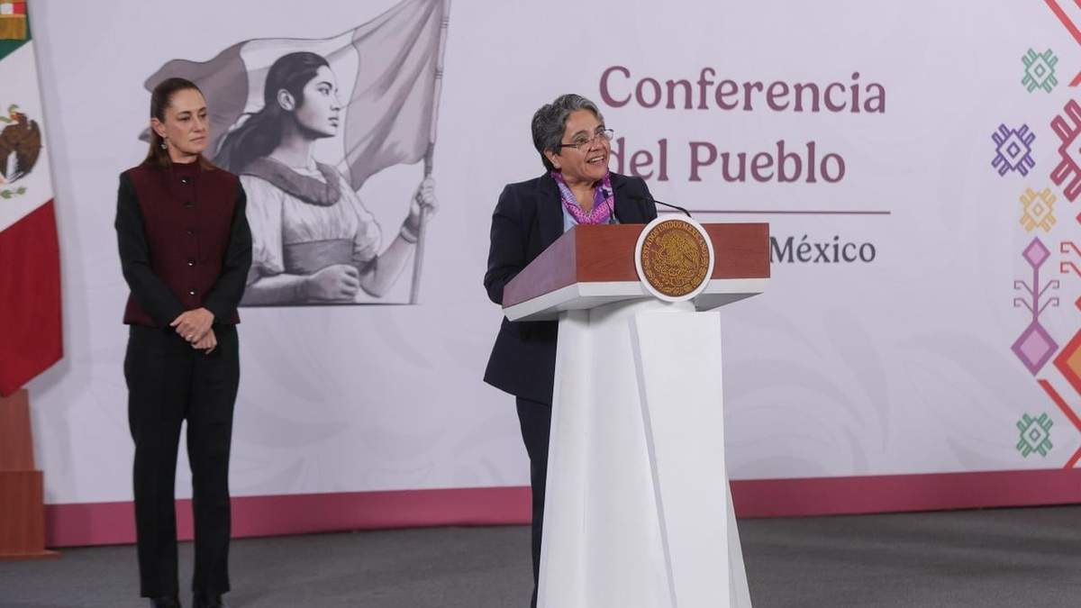 La presidenta Claudia Sheinbaum y la secretaria Raquel Buenrostro