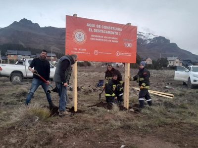 Los Bomberos continúan con las gestiones para conseguir el destacamento en Cordones del Chapelco
