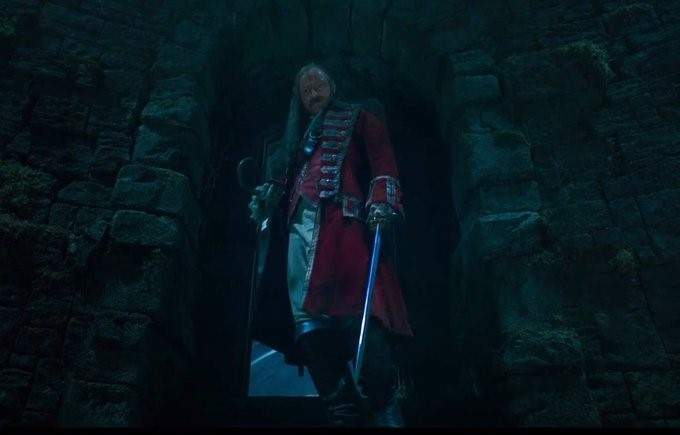 Primer vistazo a Jude Law como el Capitán Garfio en el tráiler de Peter Pan & Wendy