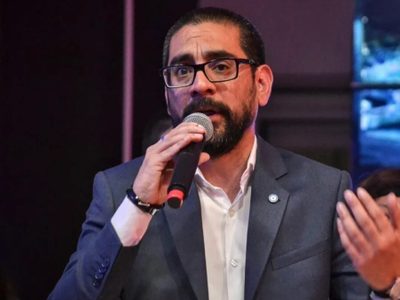 Denuncian a un intendente bonaerense por amenazar a ciudadanos que lo criticaban en redes sociales