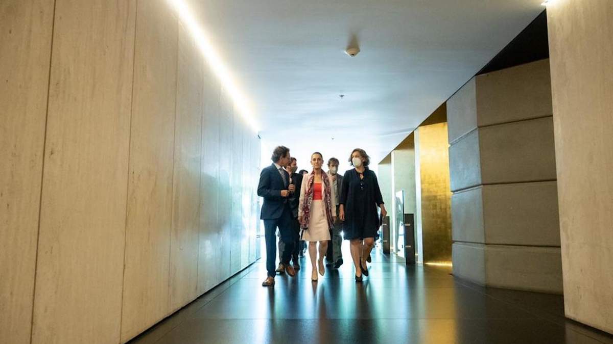 La jefa de gobierno antes de la presentación del Plan de Movilidad Interinstitucional Movin Reforma