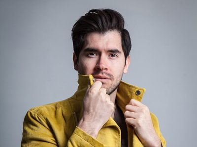 "¡Uno encima del otro!" Germán Garmendia y su novia lo hacen en público ¡Más respeto por favor!