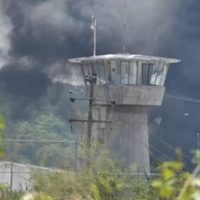 Motín en Cereso de Colima deja tres reos muertos y cinco lesionados