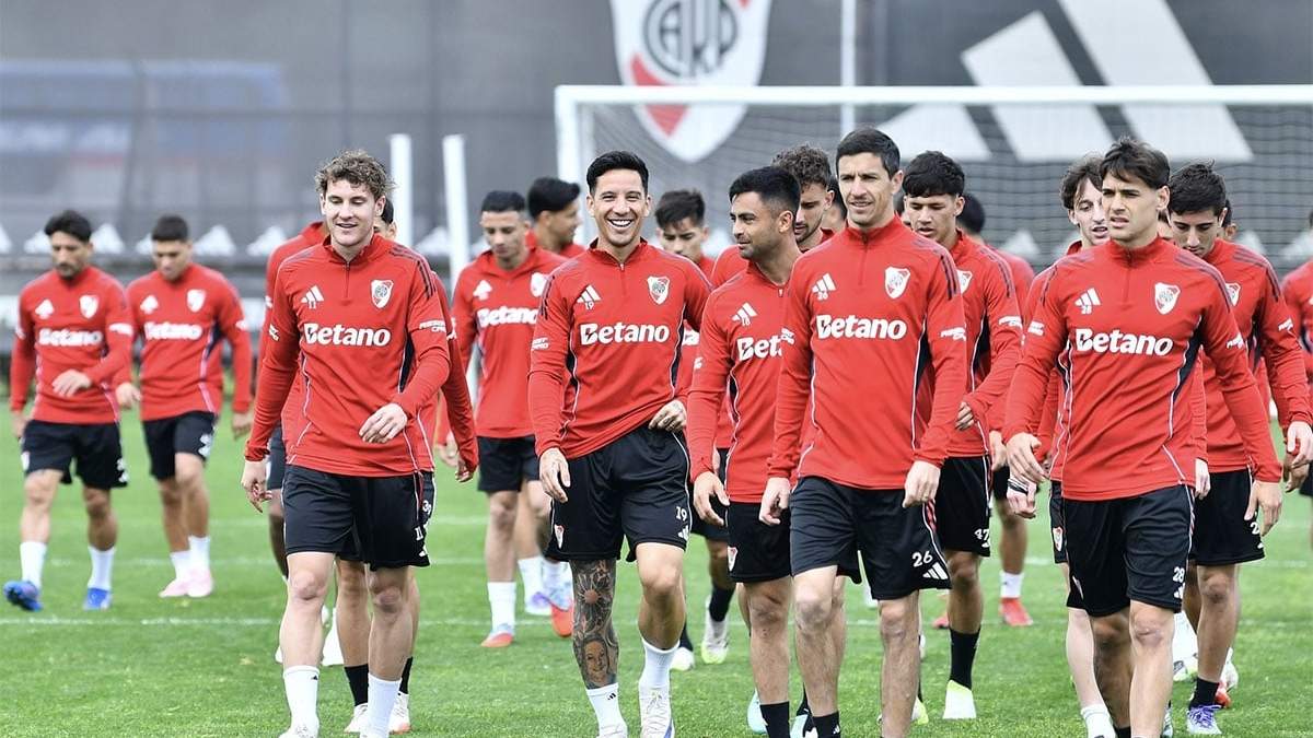 River sigue siendo el 1 de la Argentina pero muy lejos del Top Ten.