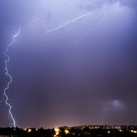 Los neuquinos ya están pendiente de las tormentas
