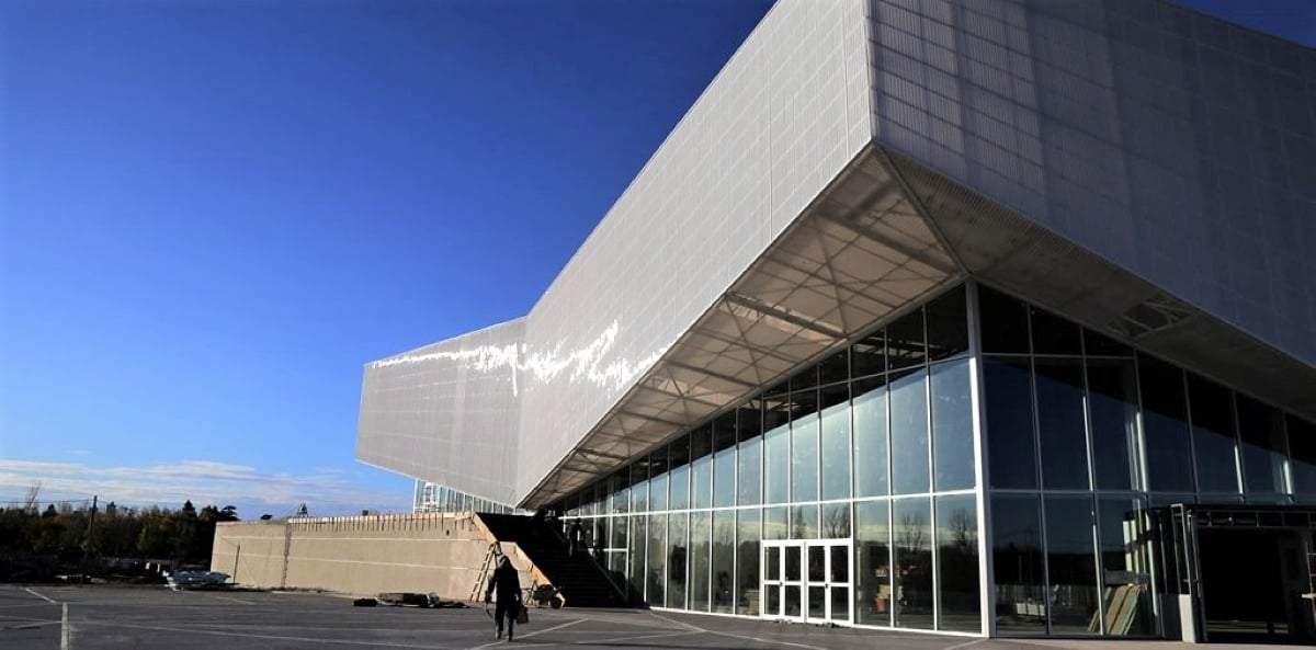 Centro de Convenciones y Exposiciones "El Cisne". Fuente: (Twitter)