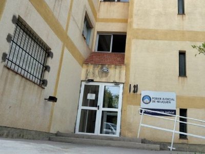 Echaron de Villa Pehuenia a un hombre mientras lo investigan por violento