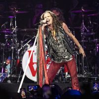 Aerosmith deja de hacer giras por los daños permanentes que sufre Steven Tyler en su voz