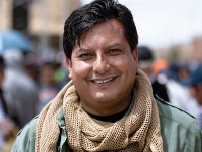 Denunciaron penalmente en Bolivia a un líder universitario que estudia desde hace 33 años
