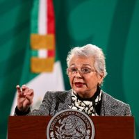 "Inaceptables" agresiones a migrantes: Sánchez Cordero; admite problemas en conducta del INAMI
