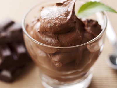 Te encanta el mousse de chocolate, pero no dejás de pensar en las calorías: preparate esta versión rica y fit