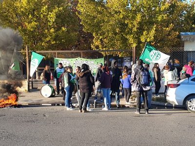 El CPE convocó al diálogo y los auxiliares de servicio levantaron medidas de fuerza