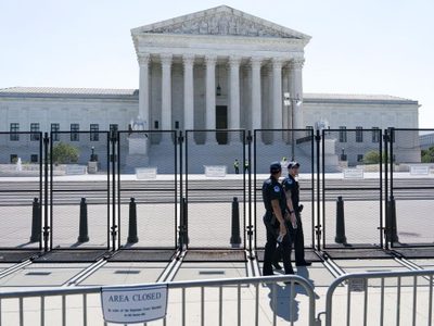 Corte de Estados Unidos pide revisar fallos sobre restricción de armas