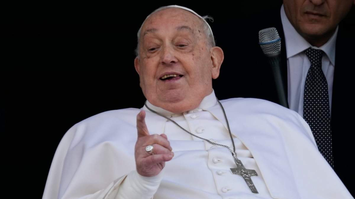 Papa Francisco regresa a su casa en El Vaticano