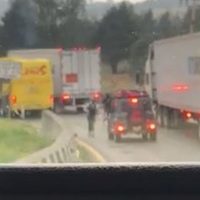 Captan asalto masivo en la autopista Puebla-Orizaba (video)