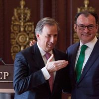 Videgaray impuso a Meade como candidato presidencial del PRI: López Obrador