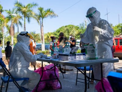 Muertes por covid-19 en México llegan a 236 mil 469