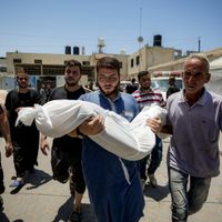 Al menos 29 muertos dejó el ataque israelí contra una escuela en el sur de Gaza