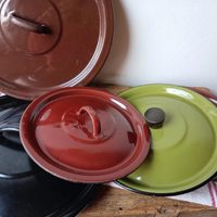 No tires la tapa de esa vieja olla y reutilizala en este increíble proyecto que es tan útil como decorativo