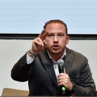 Cuestionan a Taboada sobre avalúos en propiedades de la CDMX; propone replantear el ISAI
