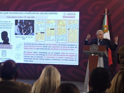 AMLO cuestiona a jueza que ofreció a Néstor Isidro, “El Nini”, un amparo contra su extradición