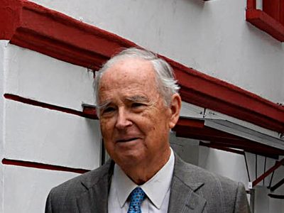 Hugo Salinas Price, patriarca del Grupo Elektra, un rompehuelgas y mecenas de la extrema derecha