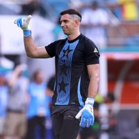 Dibu Martínez celebró su cumpleaños: los jugadores de la selección argentina que lo visitaron
