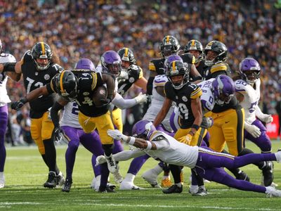 Los Steelers ganan 24-21 a los Vikings en el primer partido en la historia de la NFL en Irlanda