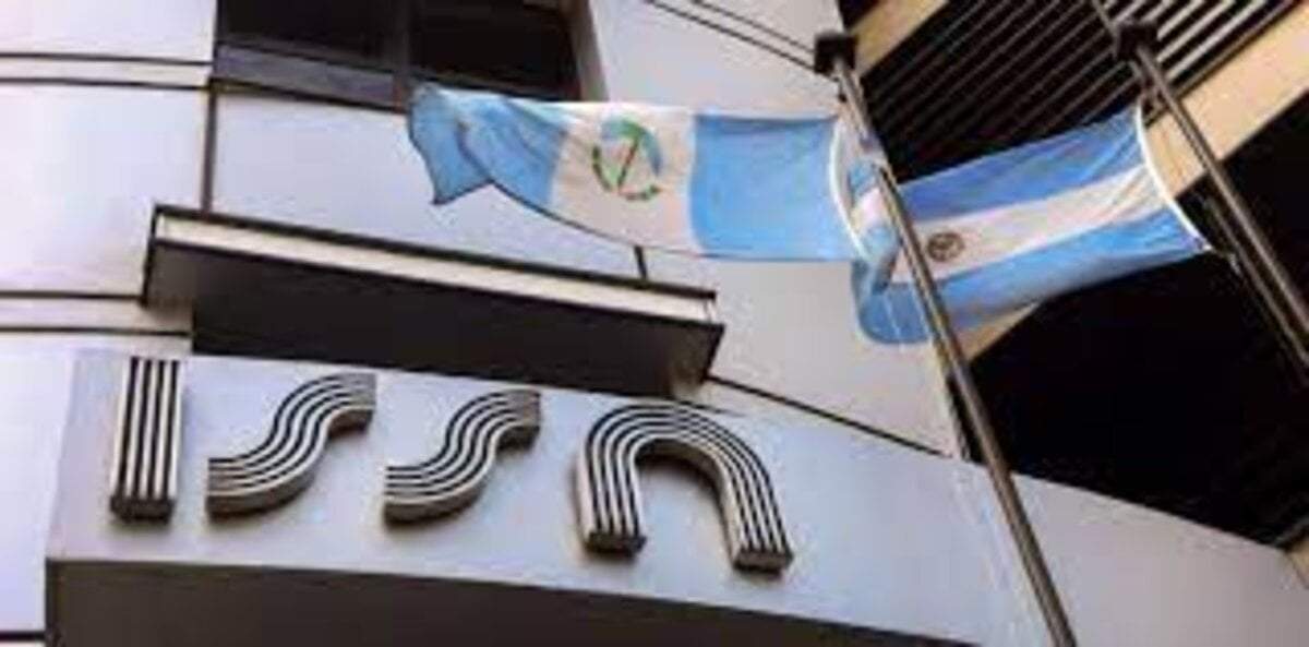 Jubilados de ATE reclamarán en las puertas del ISSN. Fuente: (Neuquén Informa).