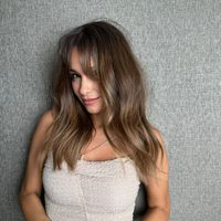 A días de anunciar su separación, Pampita se impone con el color que jamás va a pasar de moda