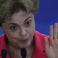 Avanza proceso de juicio político contra Rousseff