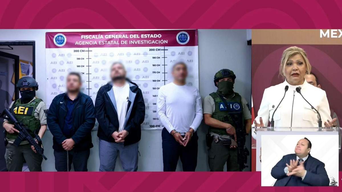 La fiscal de Baja California, Ma. Elena Andrade Ramírez, informa sobre policías investigados por desapariciones forzadas y fosas clandestinas en ese estado