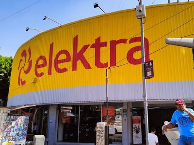 Por empate de votos, SCJN envía a nuevos ministros la resolución del caso Elektra de Salinas Pliego