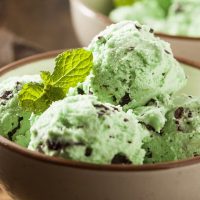 Para los fanáticos de la menta y el helado: hacé en casa este helado de menta granizado que es una locura