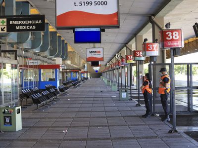 Con ollas populares, continúa el paro de transportes de la UTA: hasta cuándo se extenderá la medida