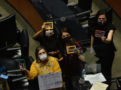 Oposición en la Permanente frena, otra vez, extraordinario para revocación de mandato