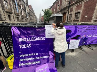 Extrabajadoras de Conavim piden intervención de Sheinbaum para restitución de sus derechos laborales