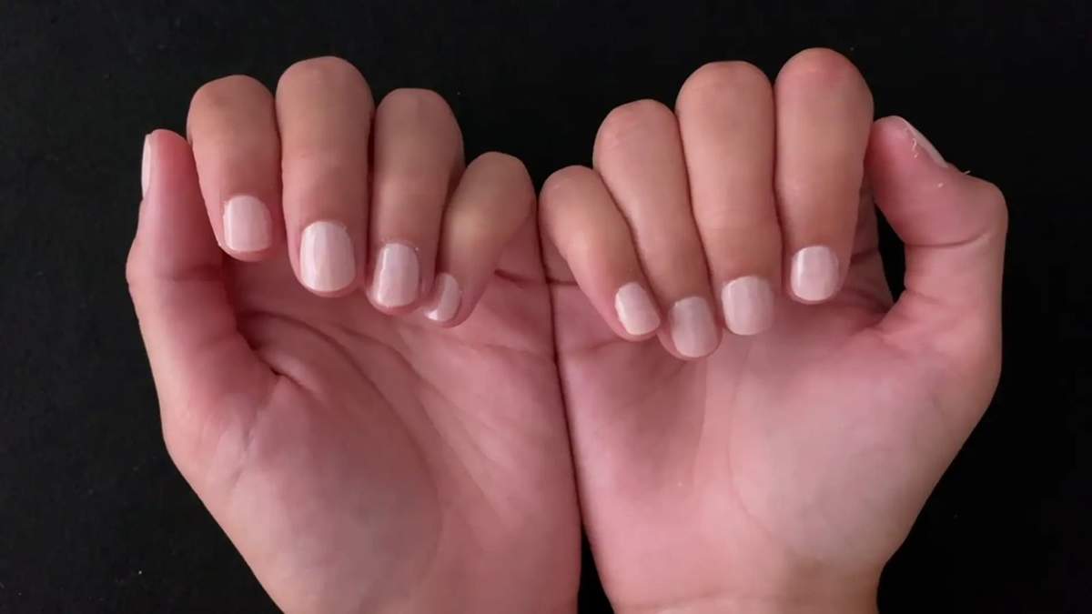 Milky nails. Fuente: (Instagram)