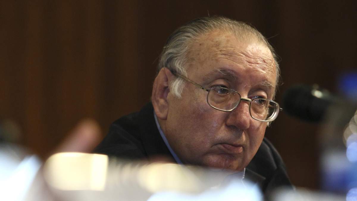 Miguel Concha Malo, defensor de derechos humanos