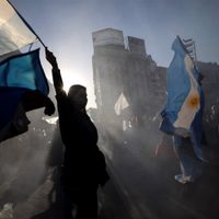 Insultos, agresiones y "Pato presidente": así fue el nuevo banderazo contra el Kichnerismo