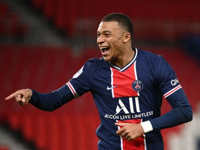 El increíble nuevo look de Kylian Mbappé
