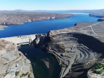 Bajante de los ríos: Dirigentes de UNE piden recuperar el control de las represas